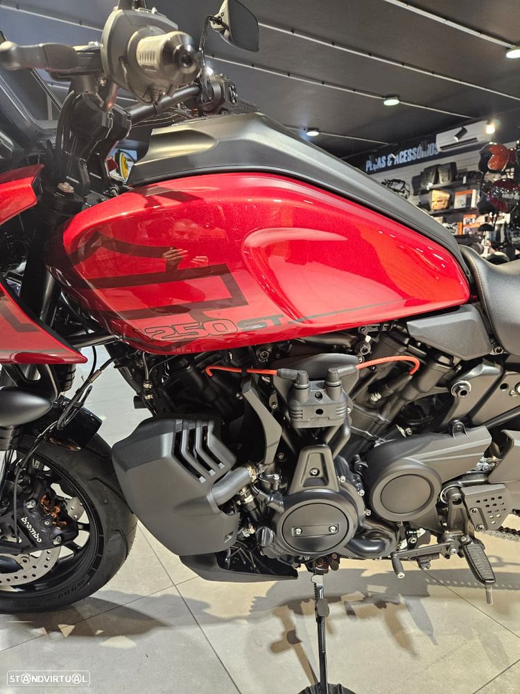 Harley-Davidson Pan America ST - 9