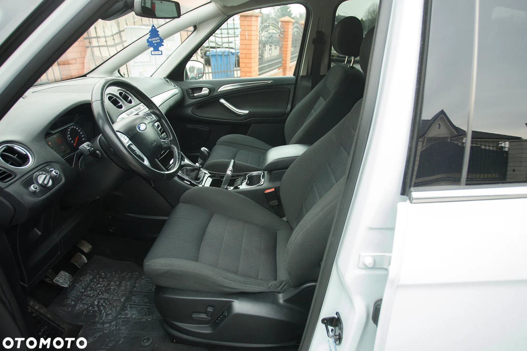 Ford S-Max 2.0 TDCi DPF Titanium - 4