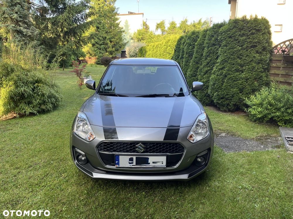Suzuki Swift 1.2 Premium Plus - 2