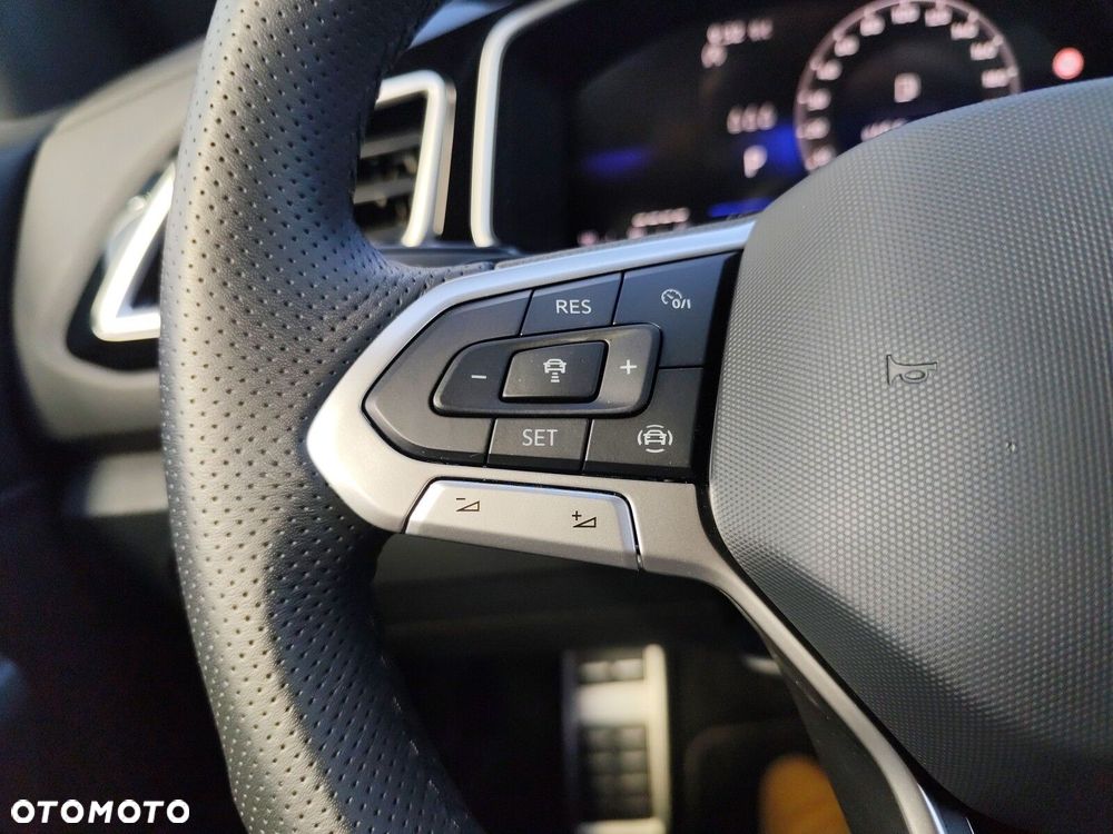 Volkswagen T-Roc 1.5 TSI R-Line DSG - 21