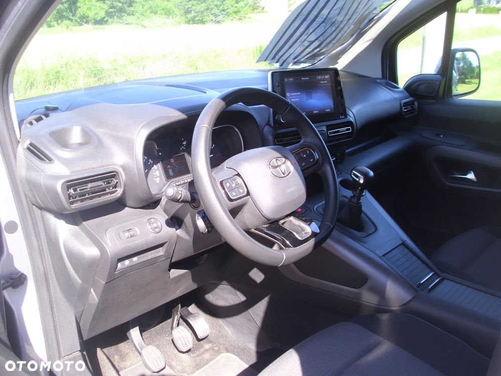 Toyota Proace City Verso Long 1.5 D-4D Family - 6