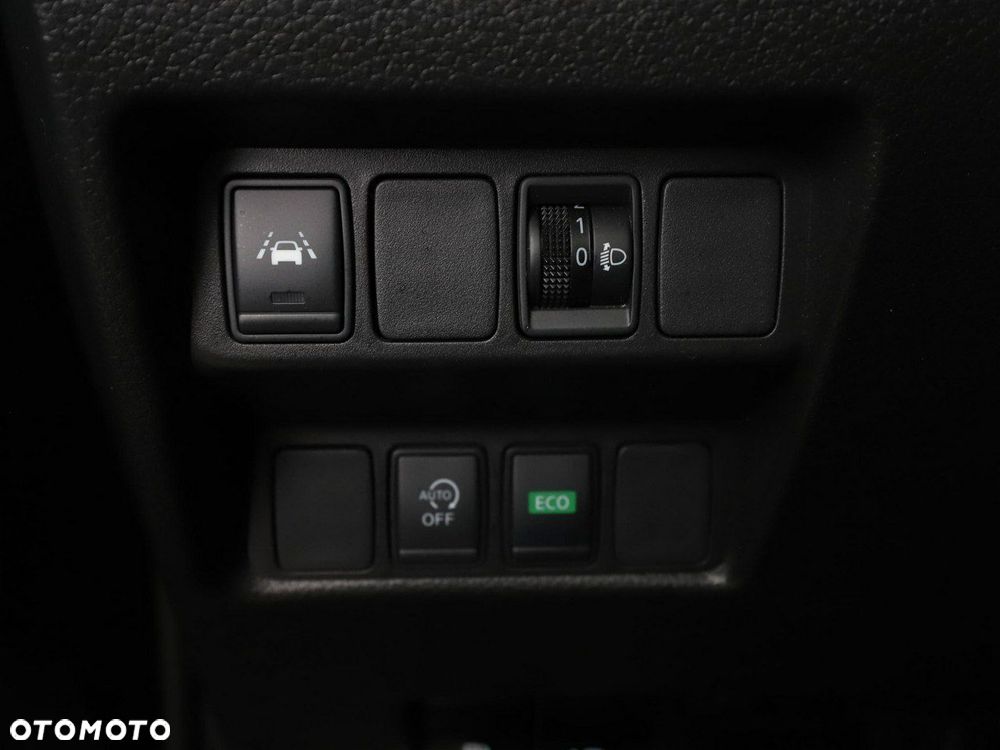 Nissan Qashqai 1.5 dCi DCT N-CONNECTA - 33