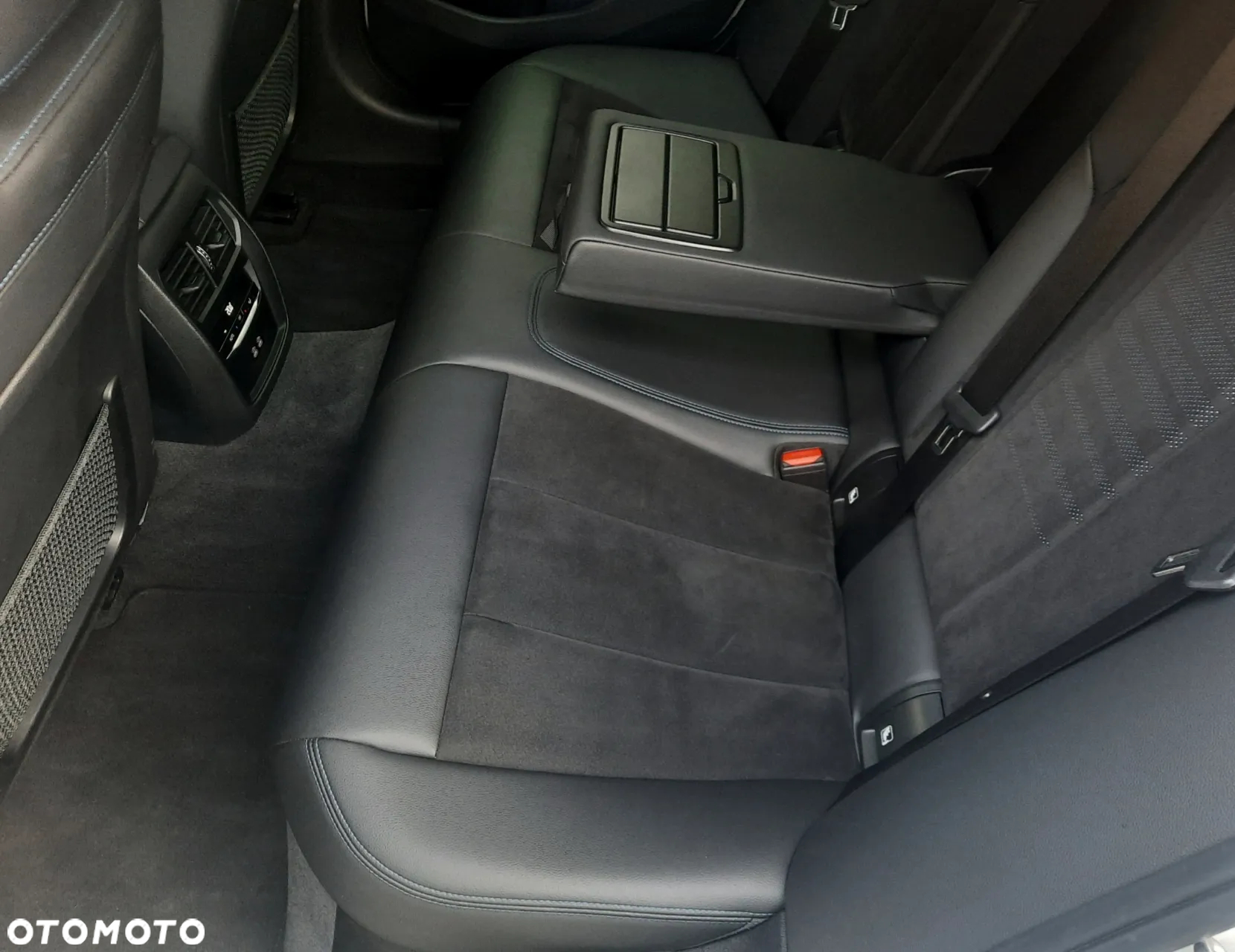 BMW Seria 3 320d xDrive M Sport sport - 14