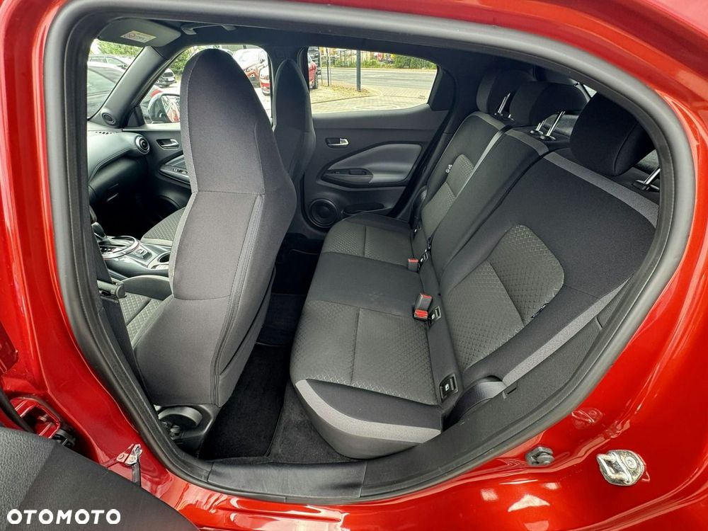 Nissan Juke 1.0 DIG-T N-Connecta DCT - 19