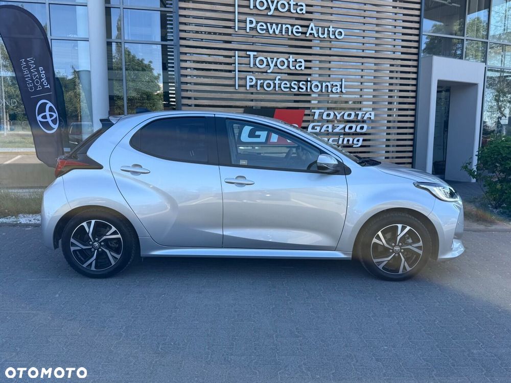 Toyota Yaris Hybrid 1.5 Style - 6