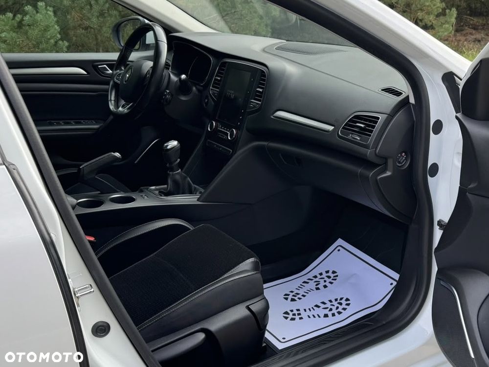 Renault Megane 1.3 TCe FAP Intens - 14