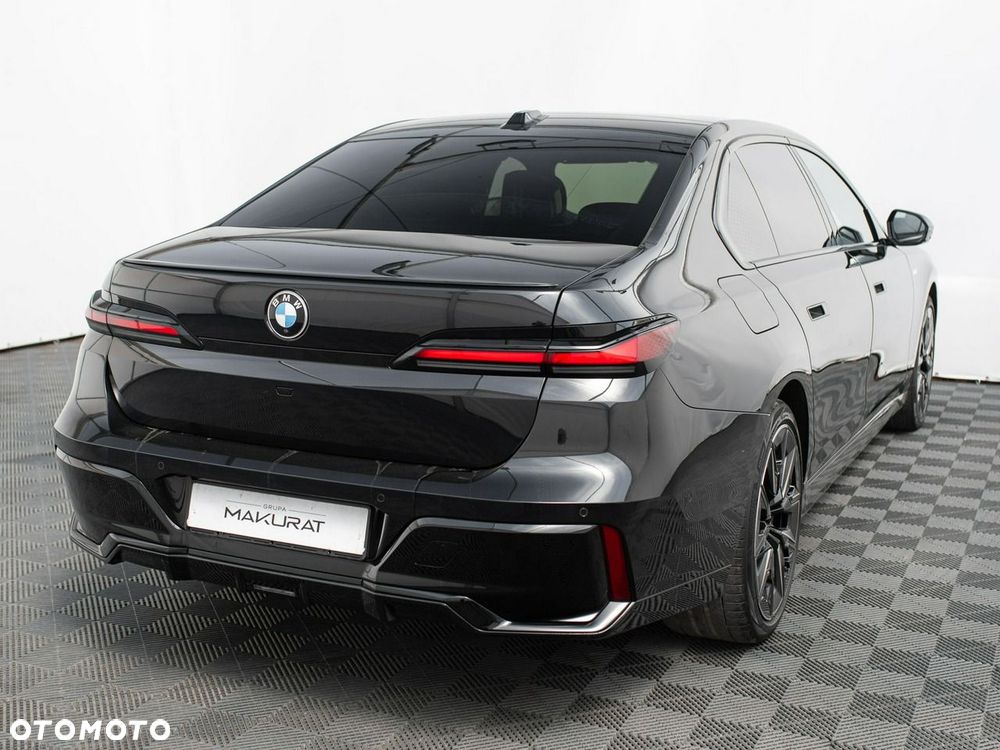 BMW Seria 7 740d xDrive mHEV sport - 6
