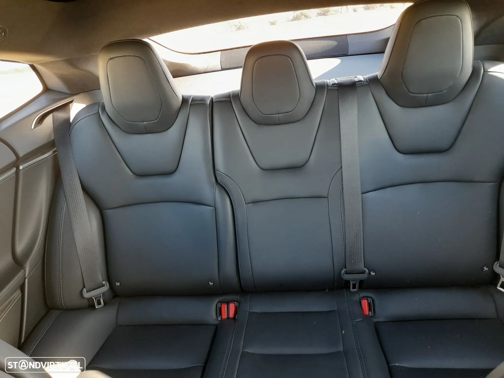 Tesla Model S 100D - 14