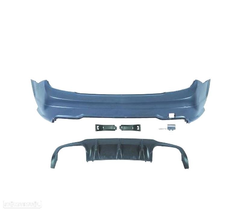 PARA-CHOQUES TRASEIRO MERCEDES CLASE C W204 LOOK AMG C63 07-14 - 2