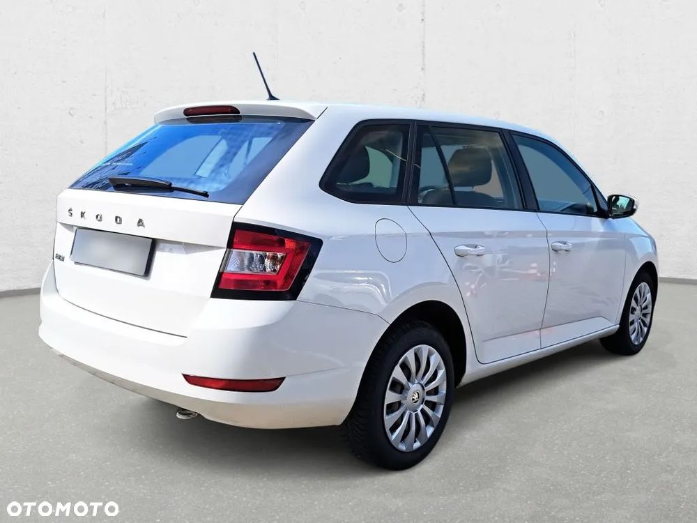 Skoda Fabia 1.0 TSI Ambition - 5