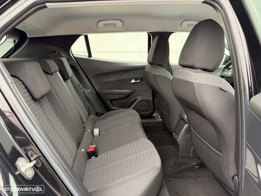 Peugeot e-2008 50 kWh Active Pack - 12
