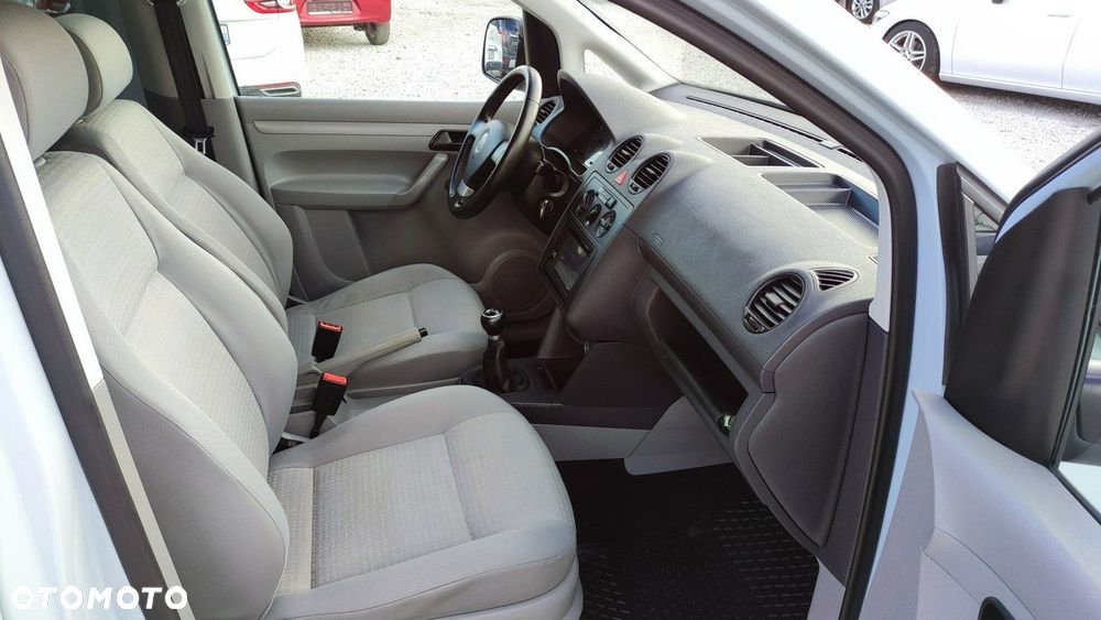 Volkswagen Caddy - 26
