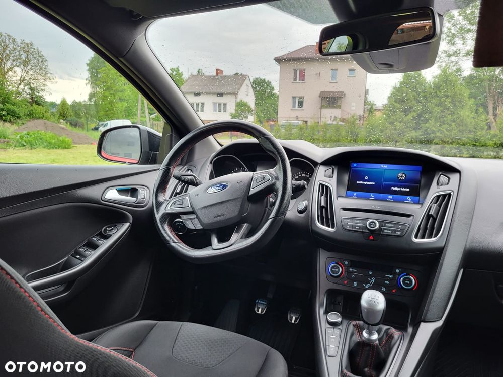 Ford Focus - 6