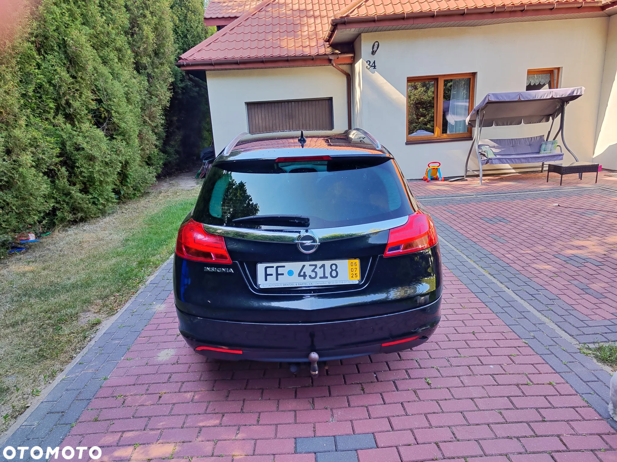 Opel Insignia 1.8 Sports Tourer - 4