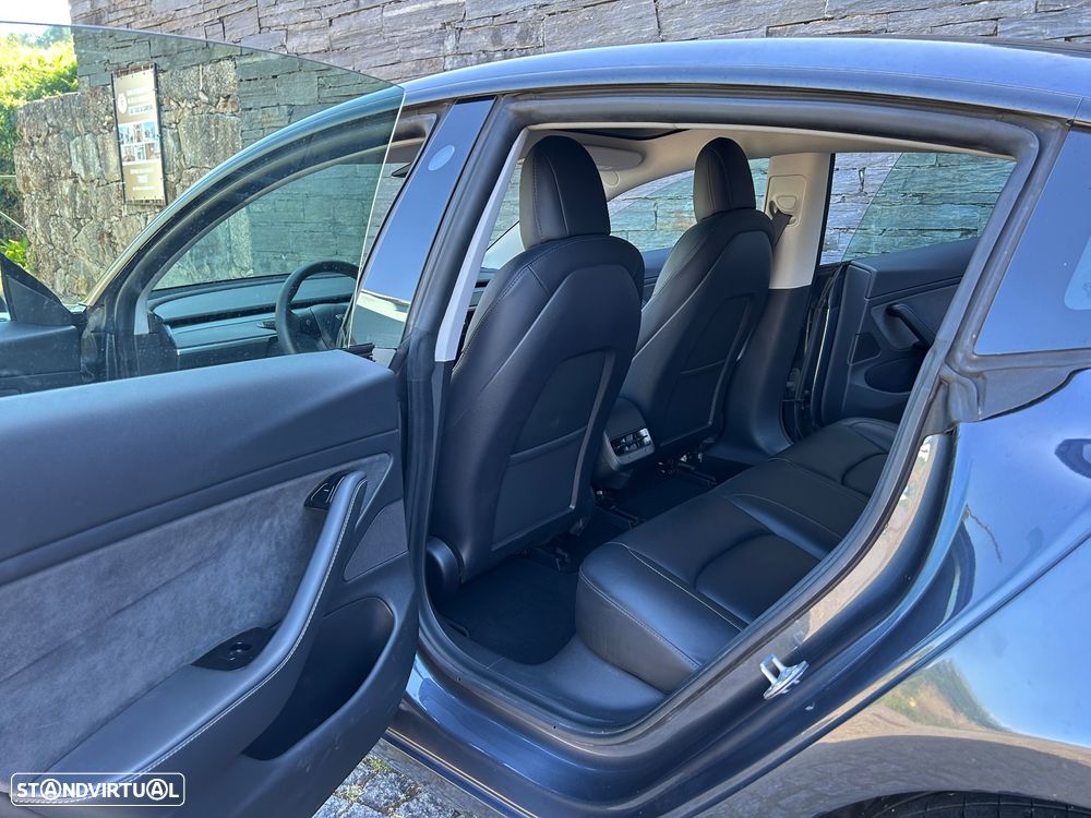 Tesla Model 3 Performance Dual Motor AWD - 15