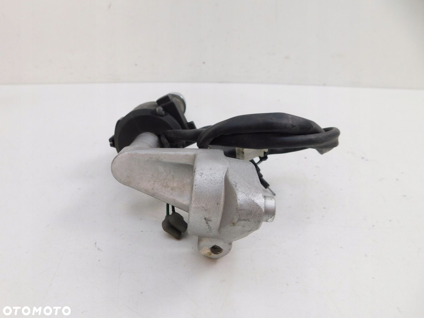 DAELIM ROADSPORT 125 KIEROWNICA PRAWA PRZEŁĄCZNIK - 5