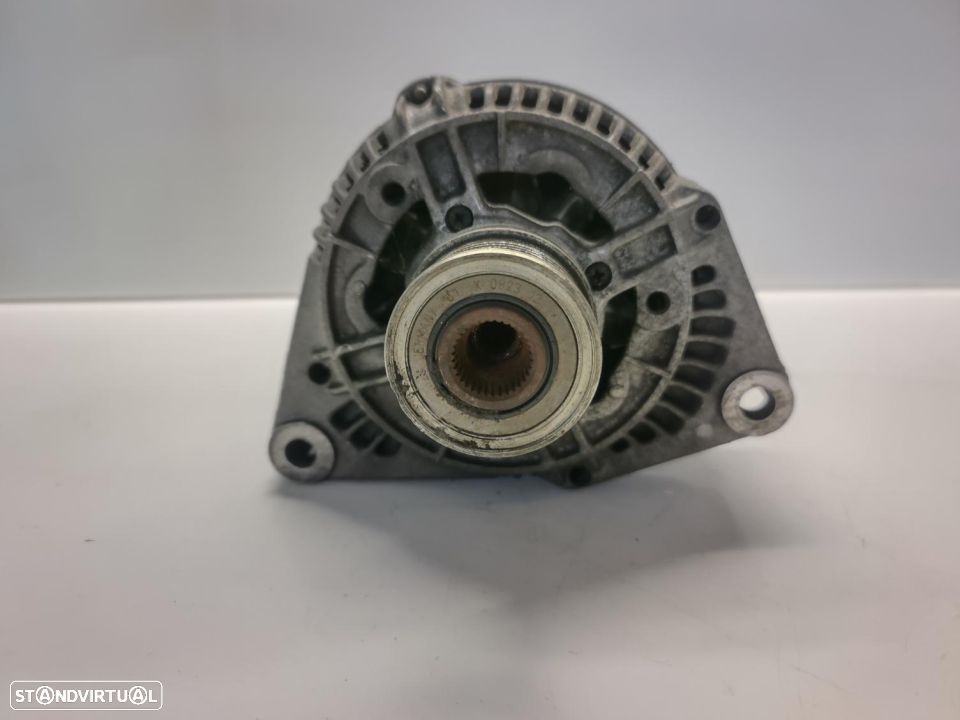 Alternador 90A Mercedes Classe E , C , CLK , Sprinter , W124 , W208   0101544802 - 1