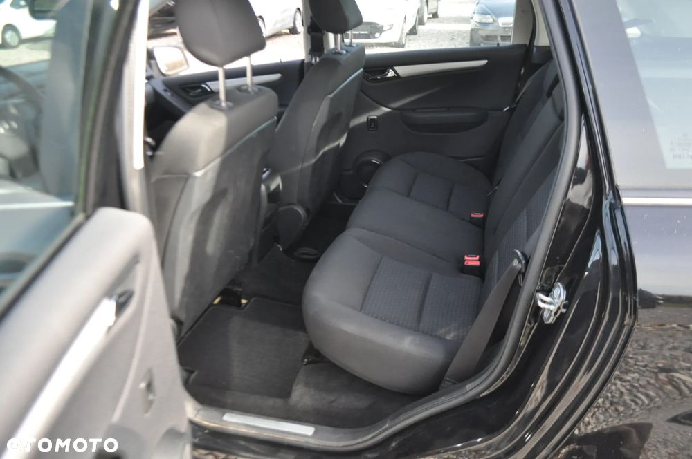 Mercedes-Benz Klasa B 160 BlueEFFICIENCY SPORT EDITION - 9