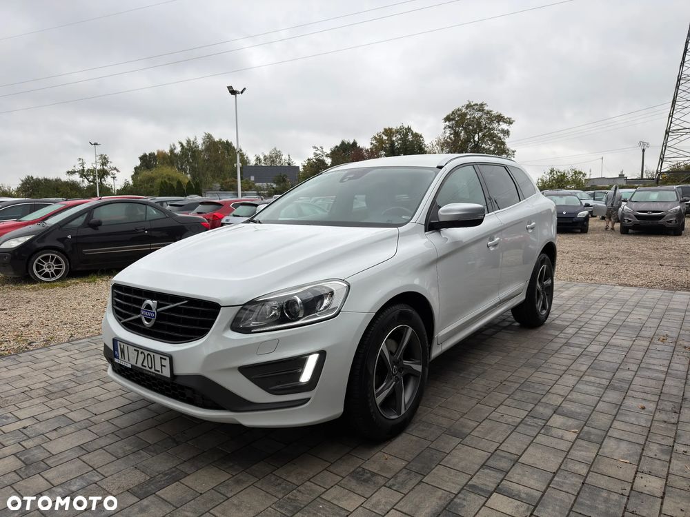 Volvo XC 60 D4 AWD R-Design - 22