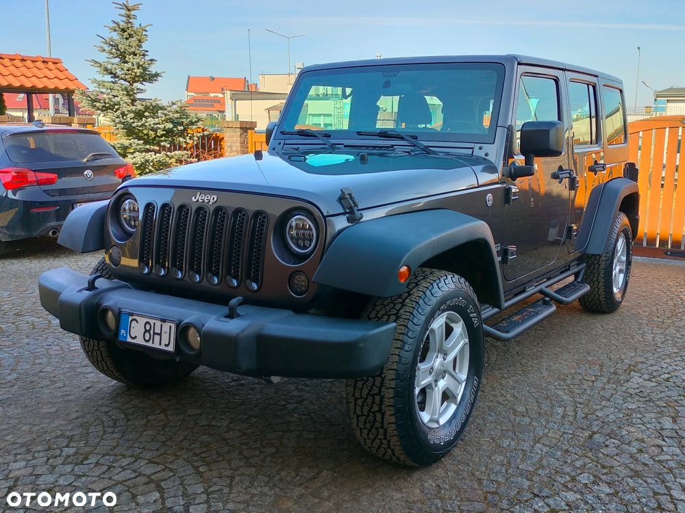 Jeep Wrangler Unlimited 3.6 Automatik X - 1