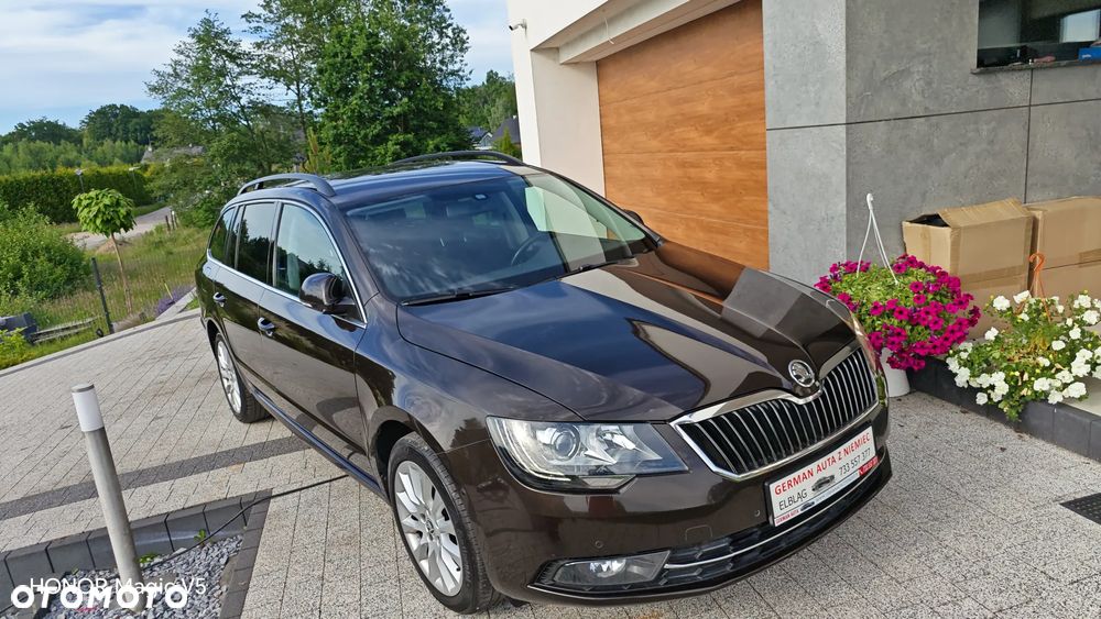 Skoda Superb 2.0 TDI Elegance DSG - 29
