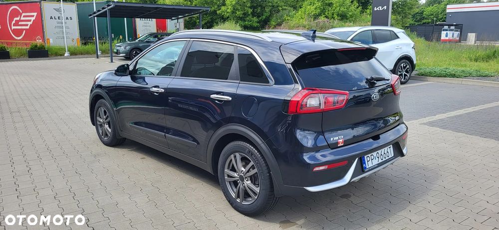 Kia Niro 1.6 GDI Hybrid L - 6