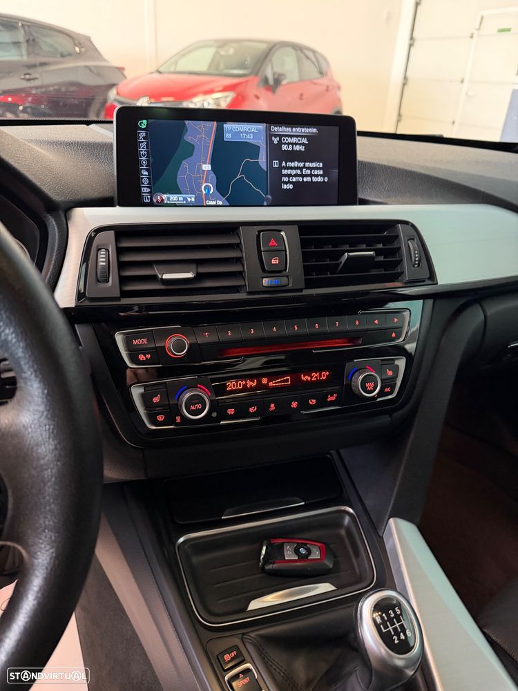 BMW 420 d Sport Line - 16