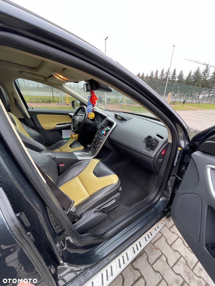 Volvo XC 60 - 13