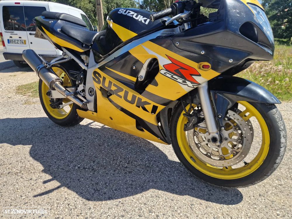 Suzuki GSX-R 600  Possível Financiamento - 5