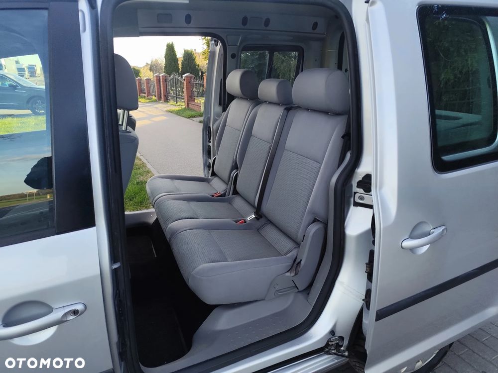 Volkswagen Caddy Life - 33