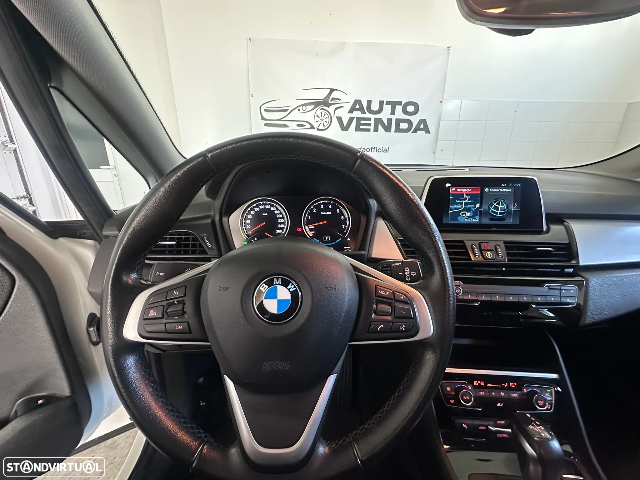 BMW 225xe Active Tourer Line Luxury - 15