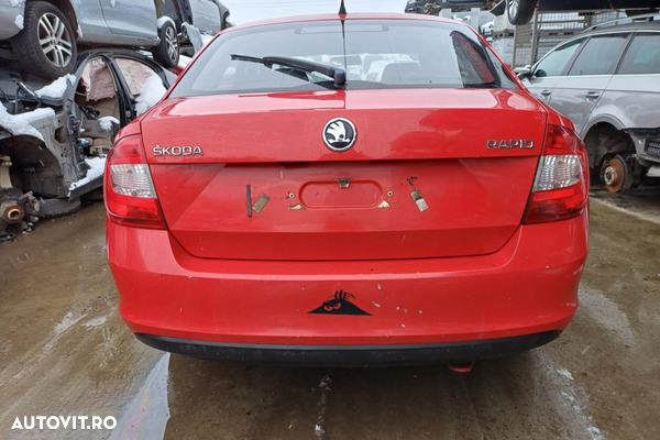 BARA SPATE SKODA RAPID SEDAN  2012-2016