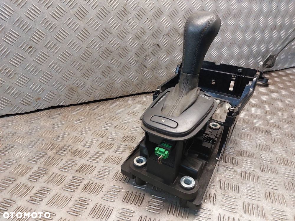 LEWAREK ZMIANY BIEGÓW AUTOMAT VOLVO V70 I 2.5 TDI - 7