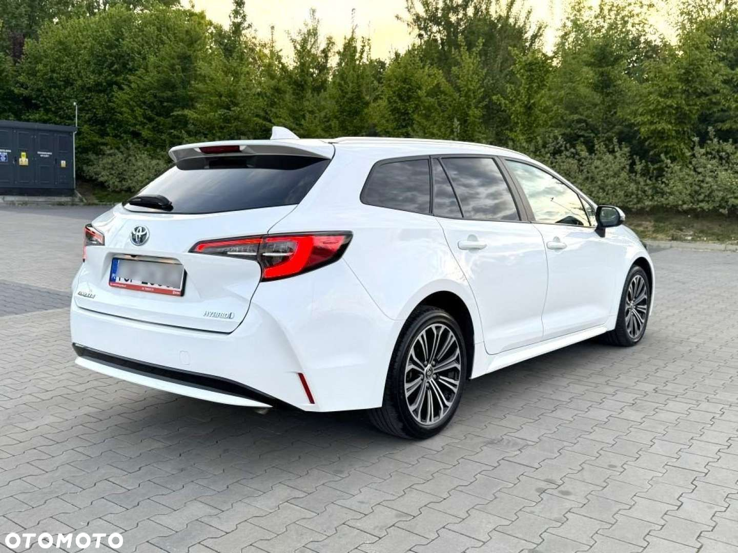 Toyota Corolla 1.8 Hybrid Active - 2