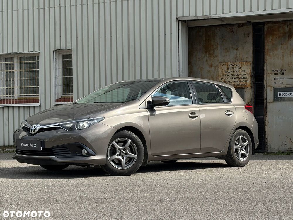 Toyota Auris 1.33 VVT-i Premium - 2