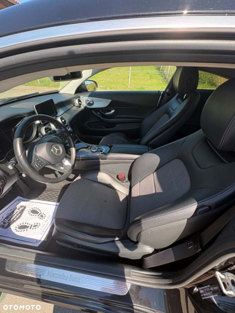 Mercedes-Benz Klasa C 200 9G-TRONIC Edition 1 - 10