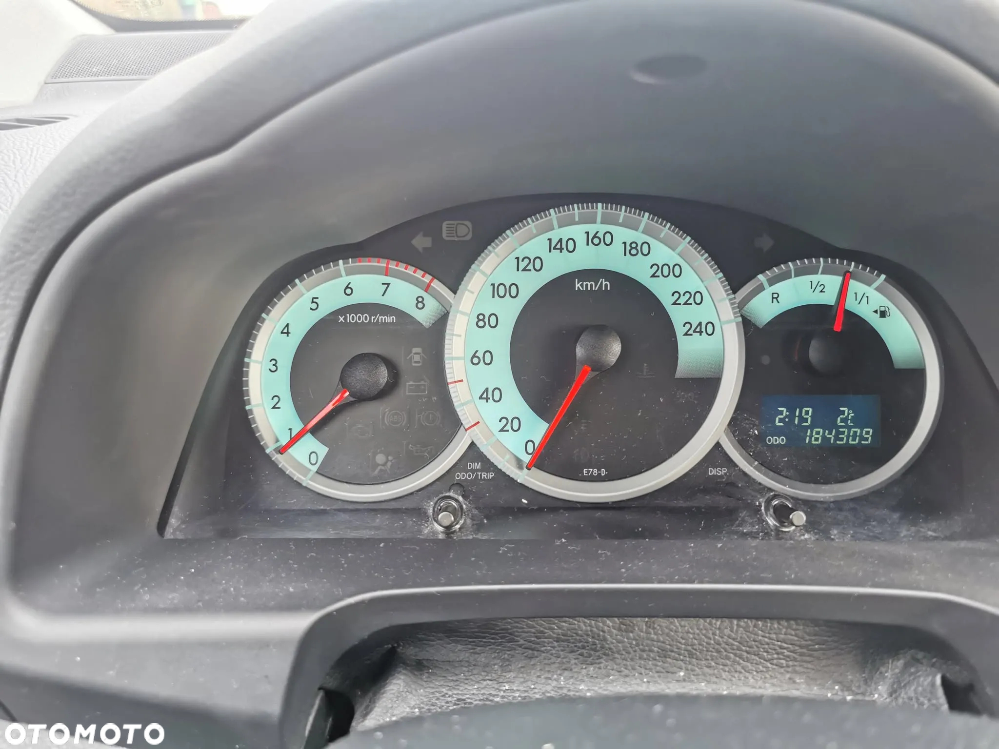 Toyota Corolla Verso 1.6 - 13