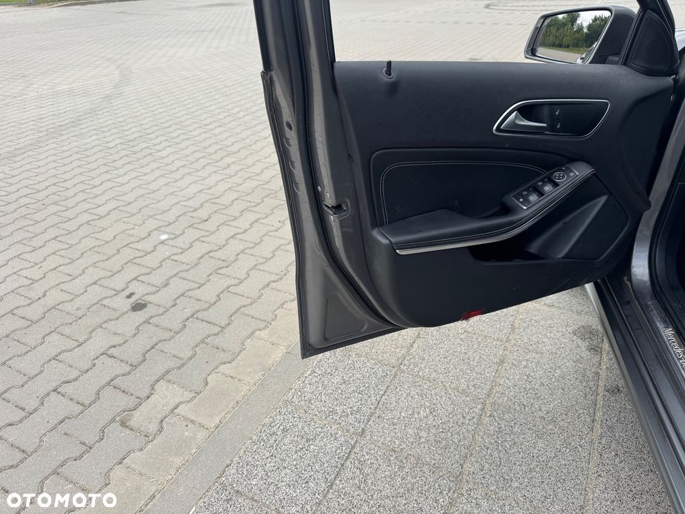 Mercedes-Benz Klasa A 180 - 29