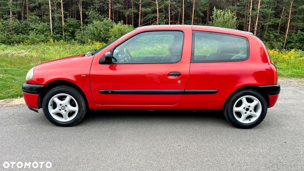 Renault Clio 1.2 RN - 7