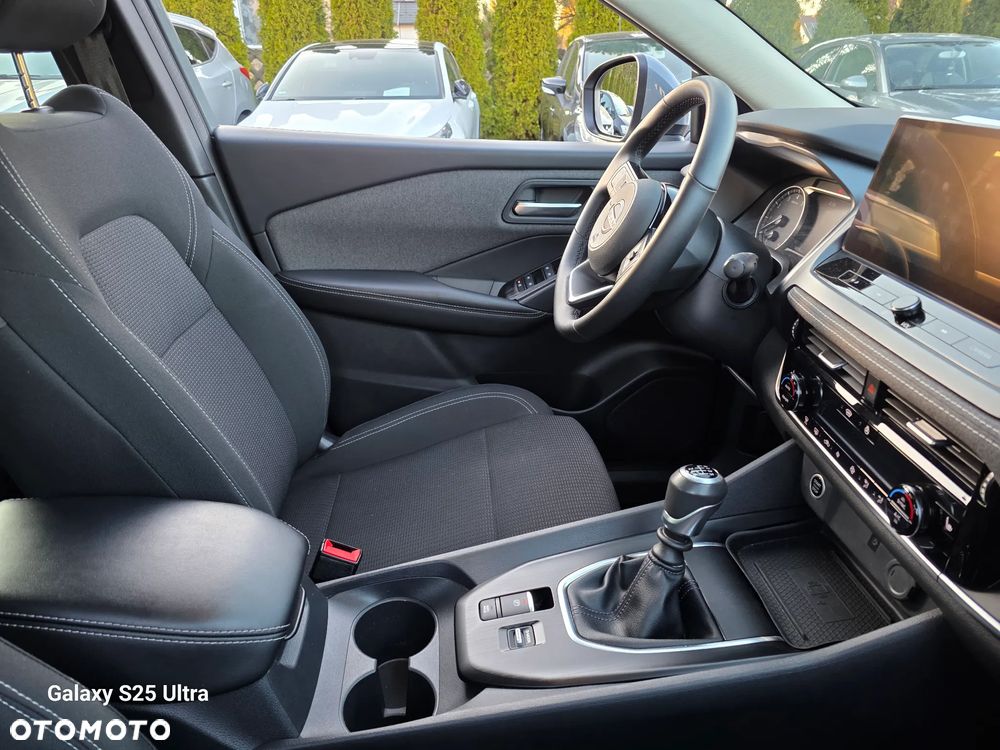 Nissan Qashqai 1.3 DIG-T Acenta - 16