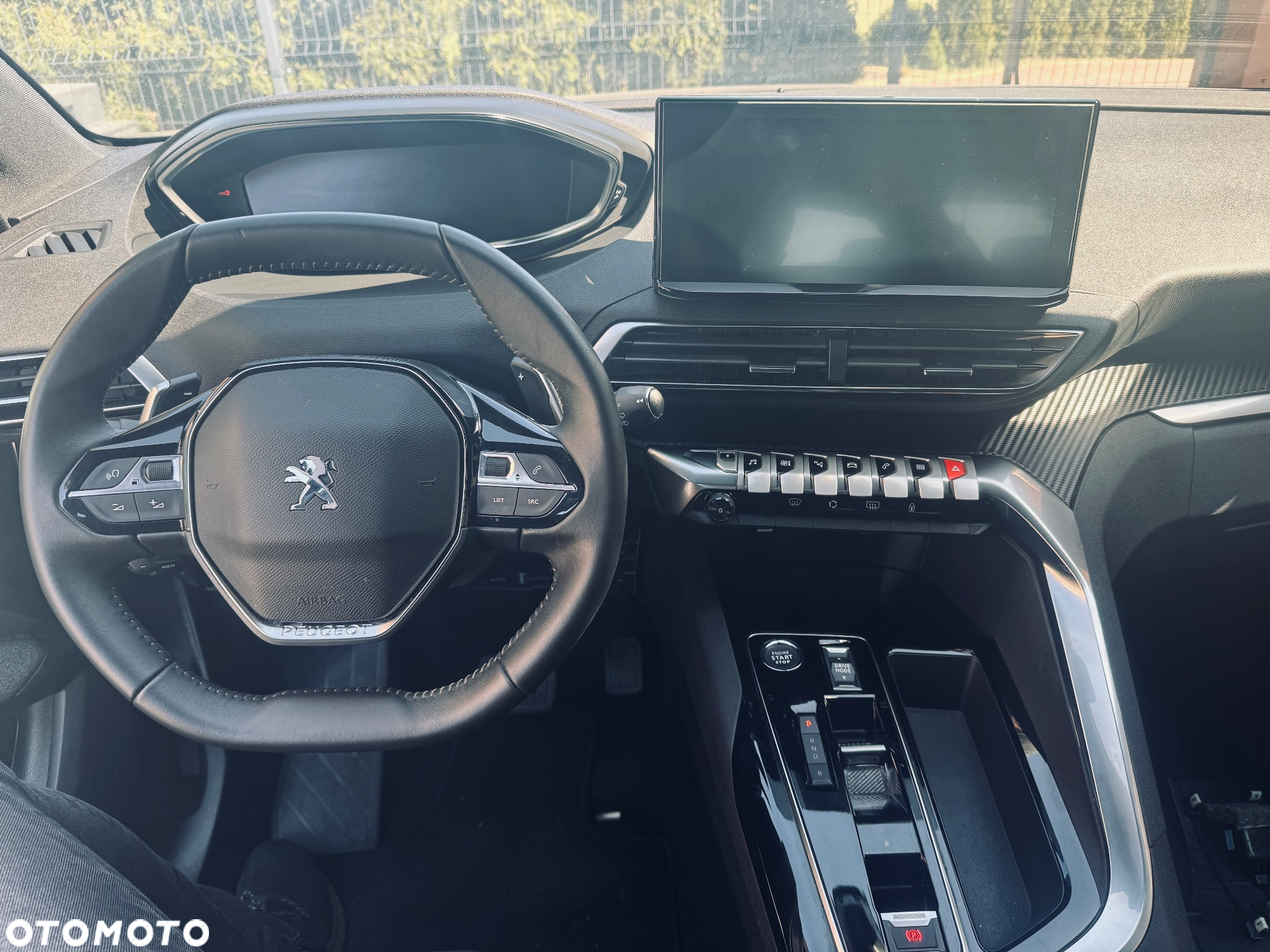 Peugeot 3008 1.6 PureTech Hybrid PHEV Allure S&S EAT8 - 21