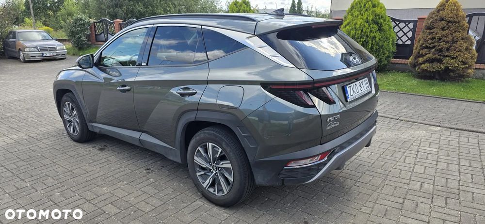 Hyundai Tucson 1.6 T-GDi HEV Executive 4WD - 2