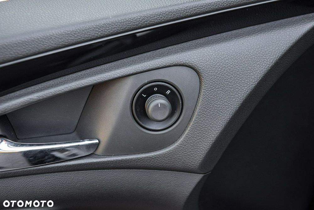 Opel Insignia 2.0 Turbo Cosmo - 26