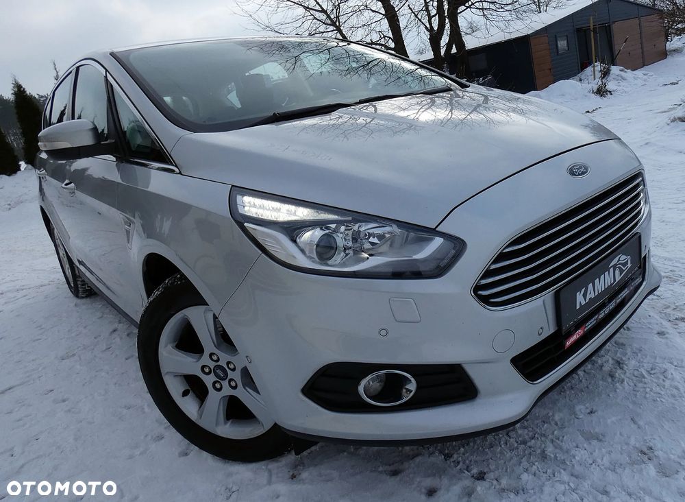 Ford S-Max 1.5 EcoBoost Titanium - 24