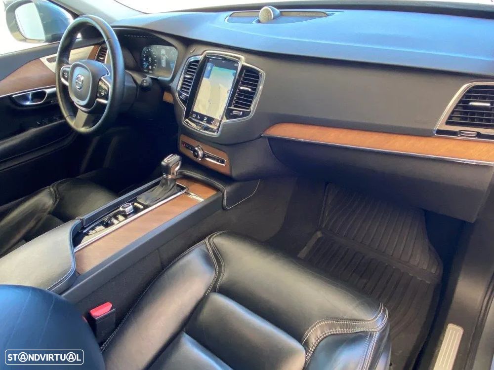 Volvo XC 90 2.0 D5 Inscription AWD - 7