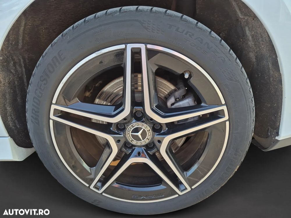 Mercedes-Benz CLA 250 e 8G-DCT AMG Line - 28