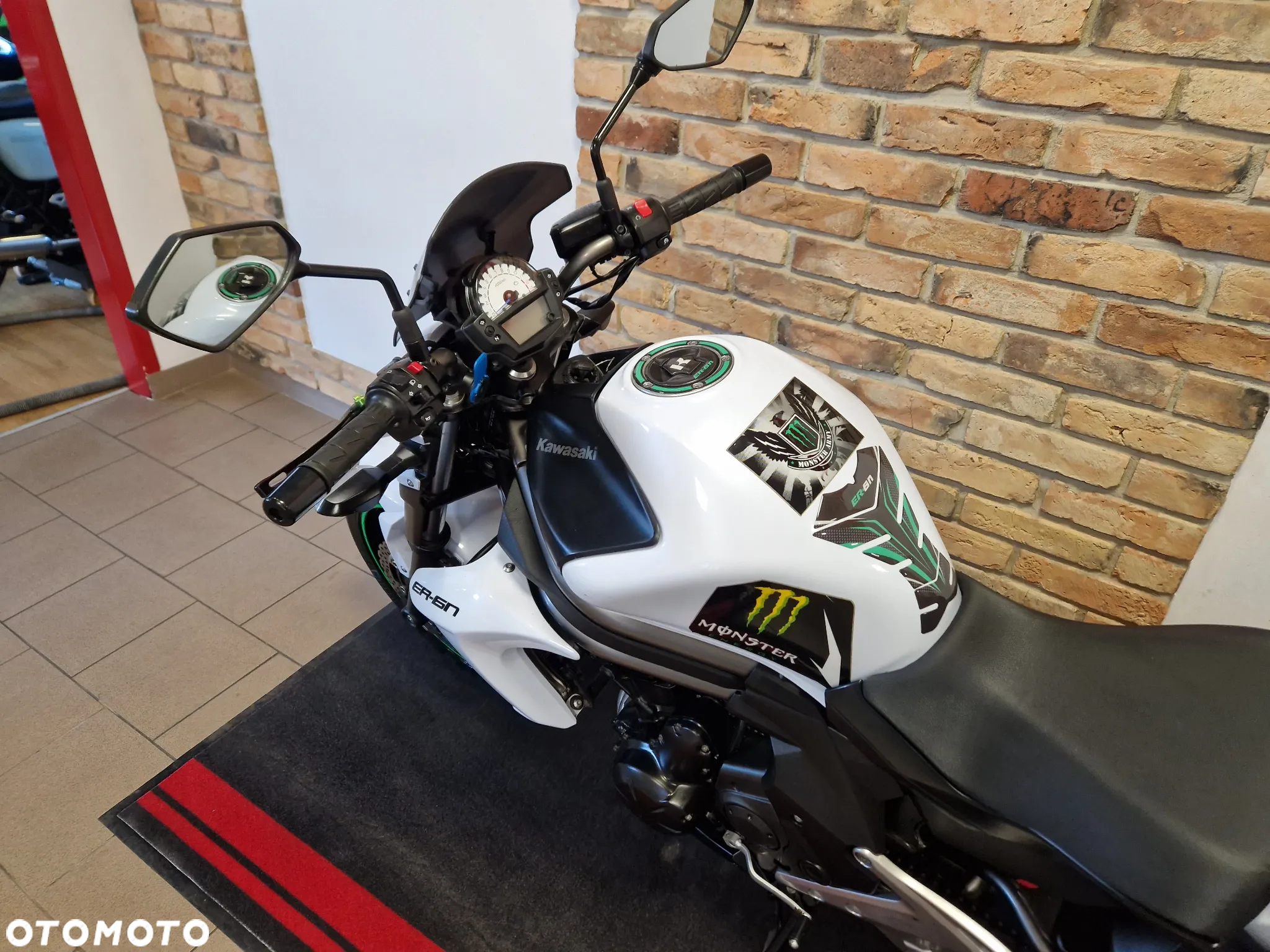 Kawasaki ER - 14