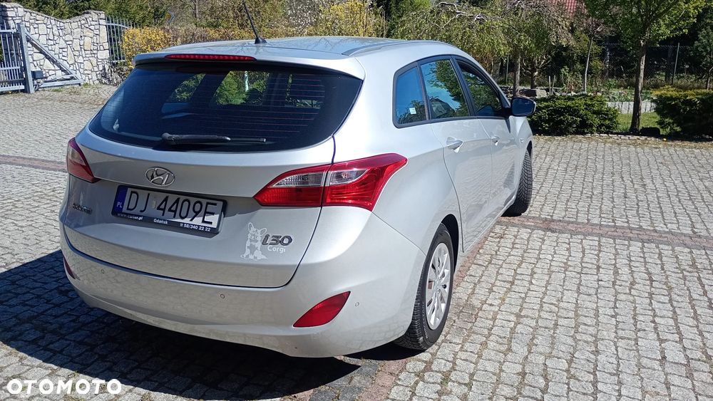 Hyundai i30 1.4 CRDi Comfort - 5