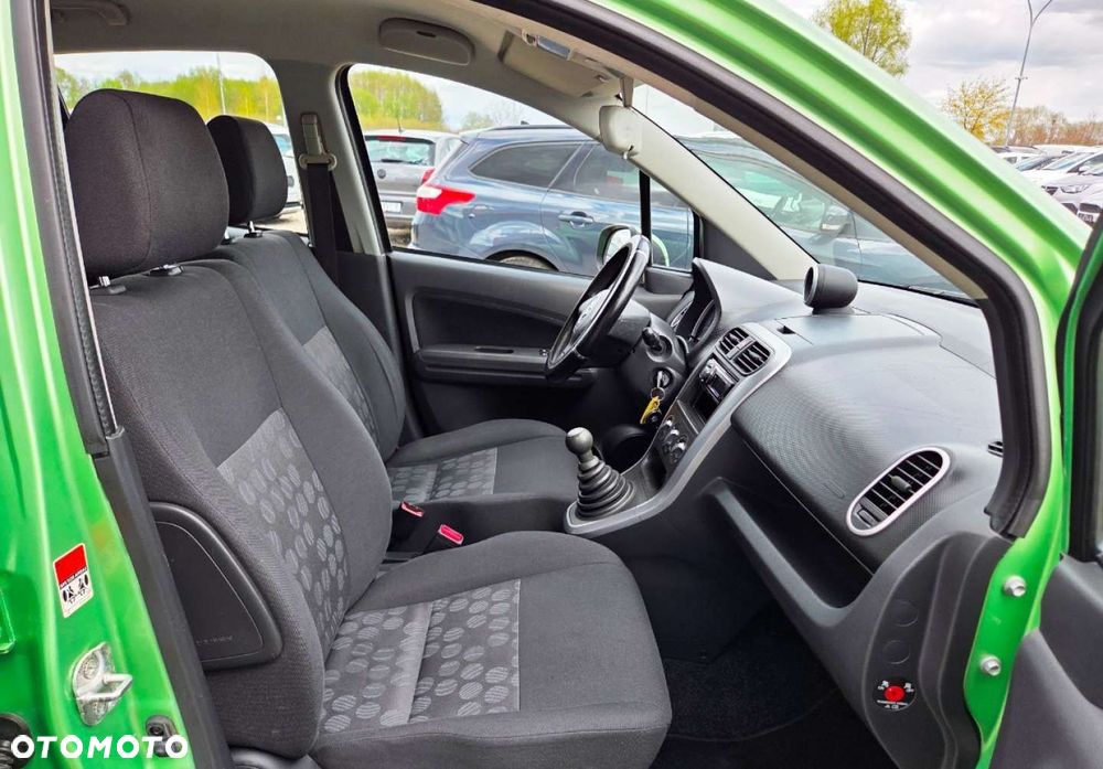 Suzuki Splash - 14