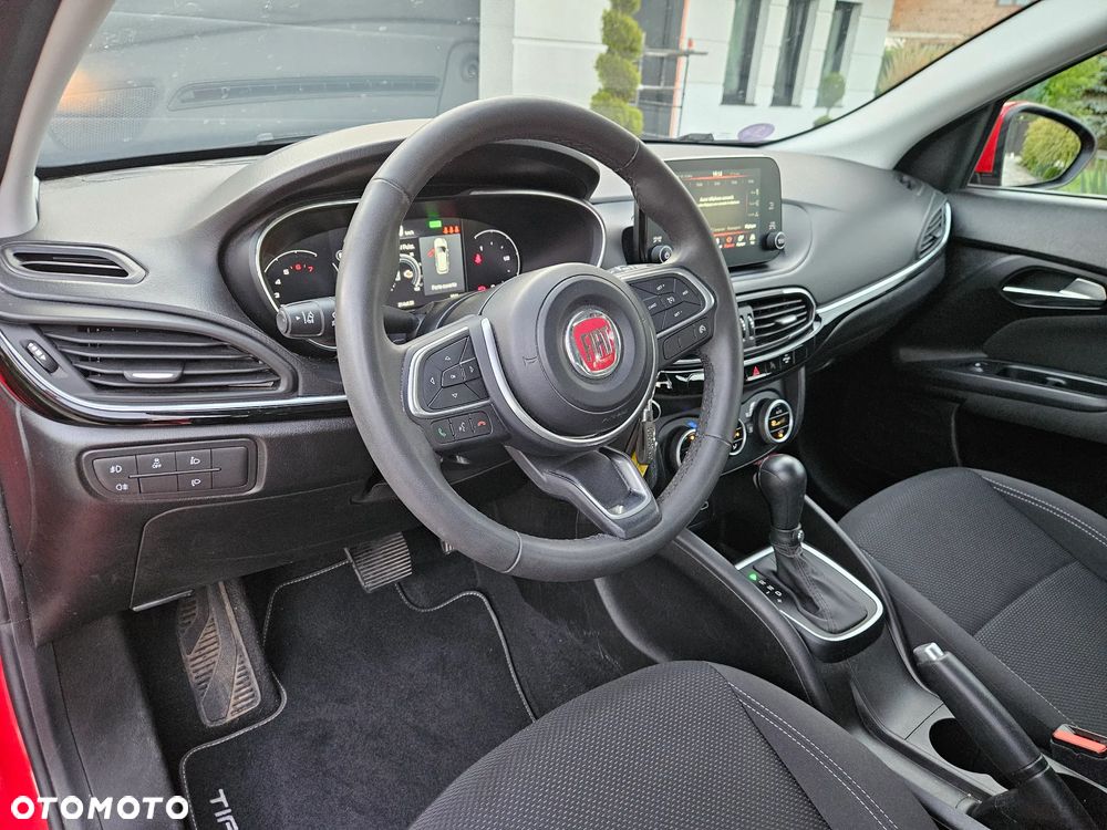 Fiat Tipo 1.5 GSE Hybrid RED - 6